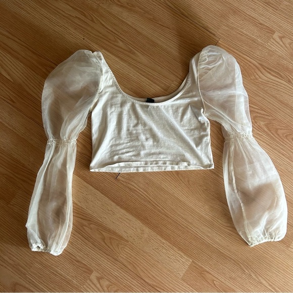 Wild Fable Beige Puff Sheer Sleeve Crop Blouse Small - Picture 1 of 9